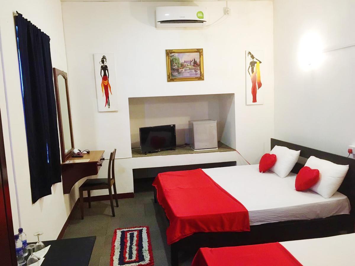 Hotel Walawwa Dutch House Ja-Ela Zewnętrze zdjęcie